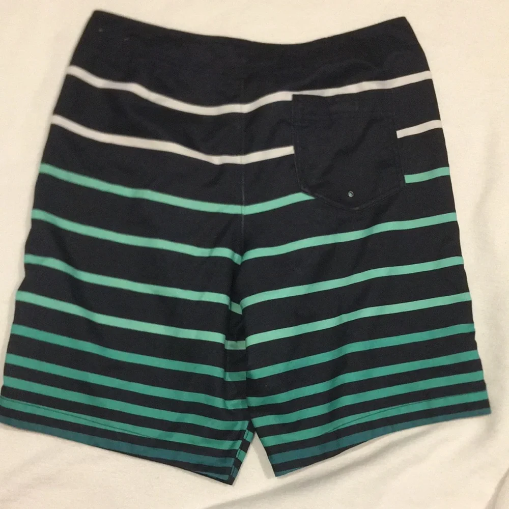 🩷 Hollister Board Shorts Black Green White - 34